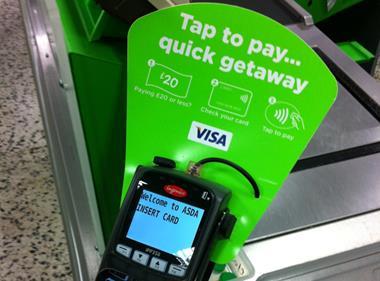 Contactless becomes most popular payment among students