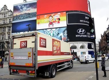 Palmer & Harvey enters mutual supply deal with Conviviality