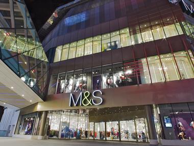 Marks & Spencer to cut 525 HQ staff