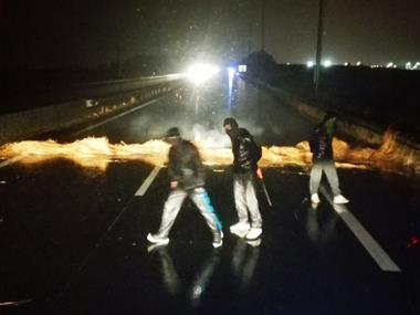 Brexit vote 'spurring migrant mayhem' at Calais