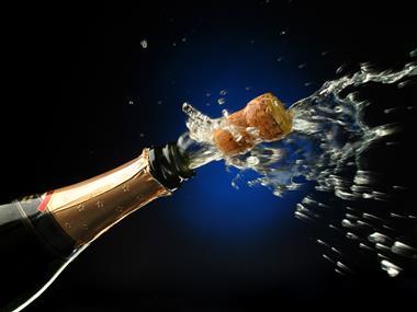 Prosecco sales rocket despite fall in Champagne prices