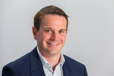 Neil Reynolds to head Johnson & Johnson commercial division